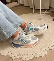 (رجالي-نسائي) Newbalance