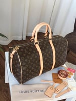 شنط سفر لويس فيتون