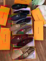 حذاء لويس فيتون