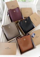 شنطة كوتش توت باق