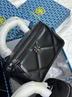 شنطة توري بورش كيرا