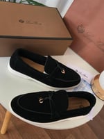 حذاء لوربيانا