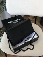 شنطة سان لوران