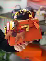 شنطة كايلي (لوقو ذهبي)