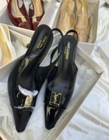 كعب سان لوران