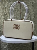 شنطة ميو ميو ليذر بو