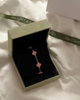 اسوارة فان كليف مع الملحقات