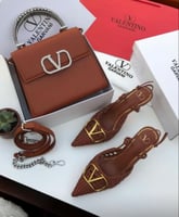 طقم فالنتينو