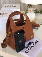 شنطة كوتش لانا