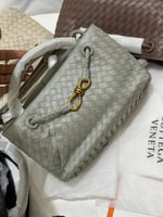 شنطة بوتيقا