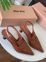 كعب ميو ميو