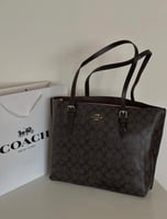 شنطة كوتش مولي توت باق