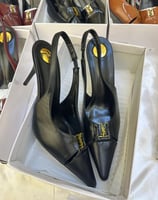 كعب سان لوران