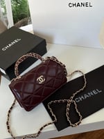 شنطة شانيل 24B