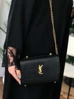 شنطة سان لوران انفلب