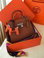 شنطة ارميز (وسط-قفل فضي)