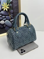 شنطة لويس فيتون سبيدي جينز