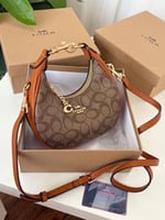 شنطة كوتش ميني