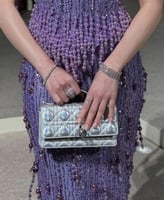 شنطة ديور فضي