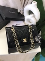 شنطة شانيل كلاسيك