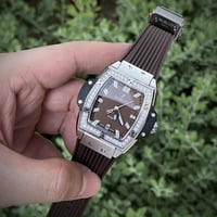 ساعة هوبلت نسائي زركون