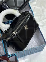 شنطة توري بورش كيرا