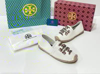 حذاء توري بورش