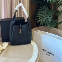 سان لوران توت باق