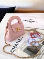 شنطة شانيل ميني