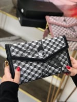 باوتش لوب نوير