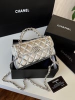 شنطة شانيل كيلي