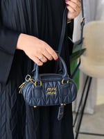 شنطة ميو ميو