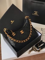 شنطة شانيل توت باق