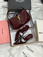 طقم سان لوران