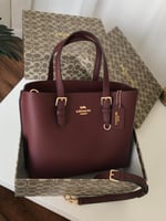 شنطة كوتش مولي