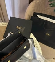 شنطة دولتشي اند غابانا مطفي