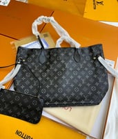 لويس فيتون توت باق نيفر فل