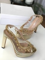 كعب اكوازورا