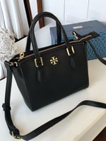 شنطة توري بورش