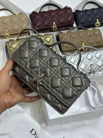 شنطة ديور مطفي