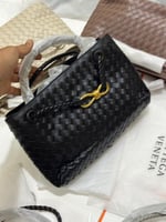 شنطة بوتيقا