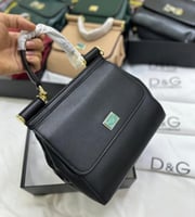 شنطة دولتشي اند غابانا