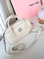 شنطة ميو ميو