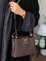 شنطة لويس فيتون كابوسين