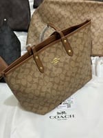 كوتش دبل فيس توت باق