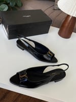 كعب سان لوران قصير