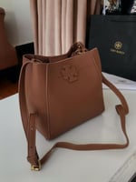 شنطة توري بورش توت باق