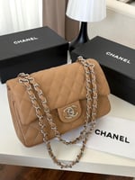 شنطة شانيل كلاسيك