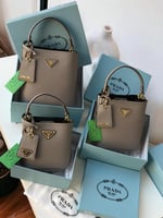 شنطة برادا ثلاث احجام