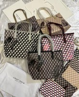 لوب نوار توت باق